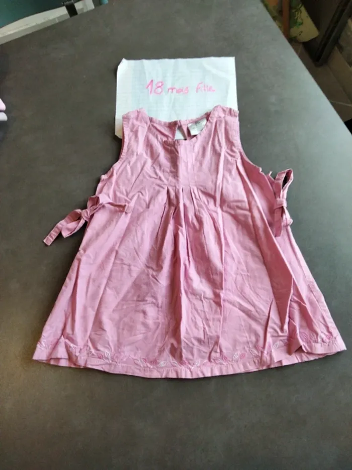 Robe rose