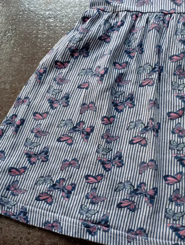 Primark robe papillon 🦋 - photo numéro 3