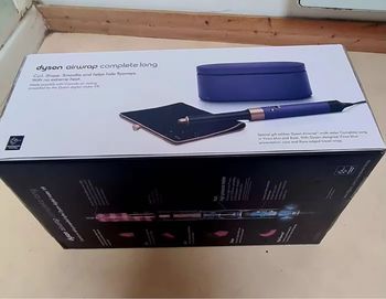 Dyson airwrap