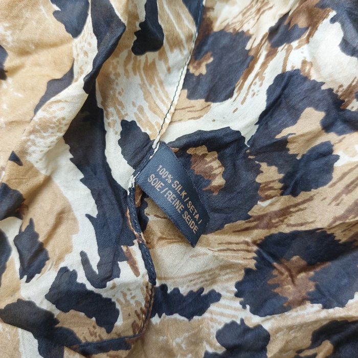 Joli foulard en soie - photo numéro 2