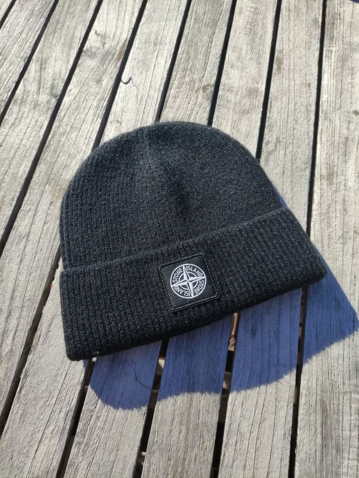 Bonnet stone island noir