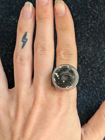 Bague ronde en verre style pylônes