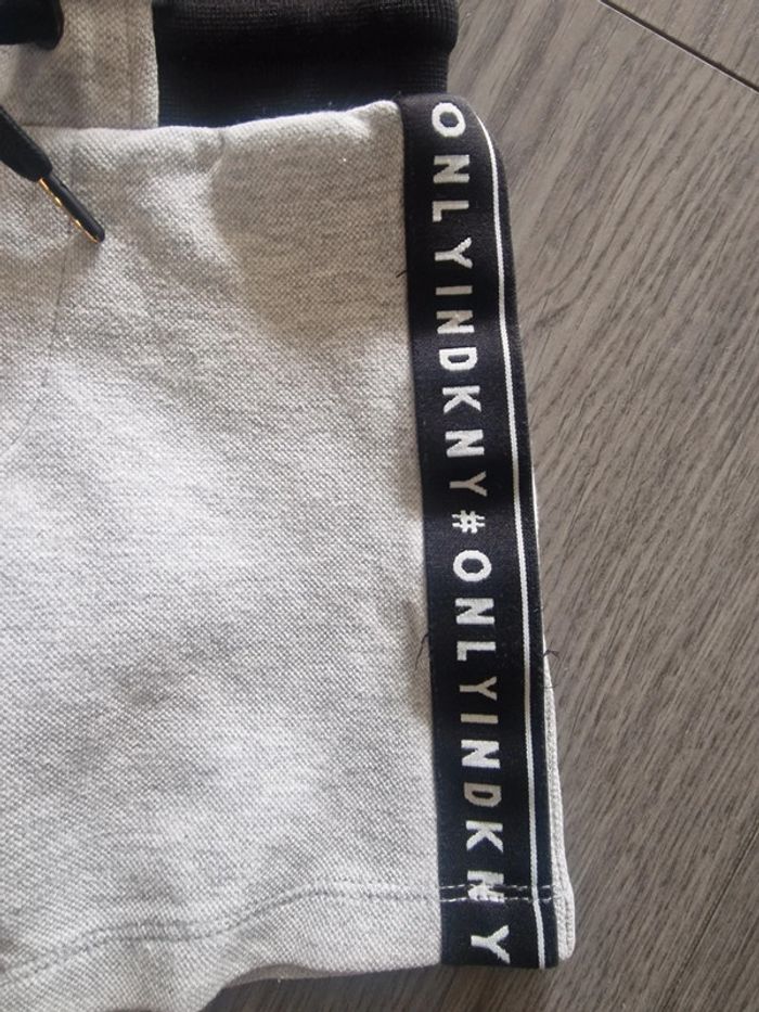 Shorts DKNY - photo numéro 3