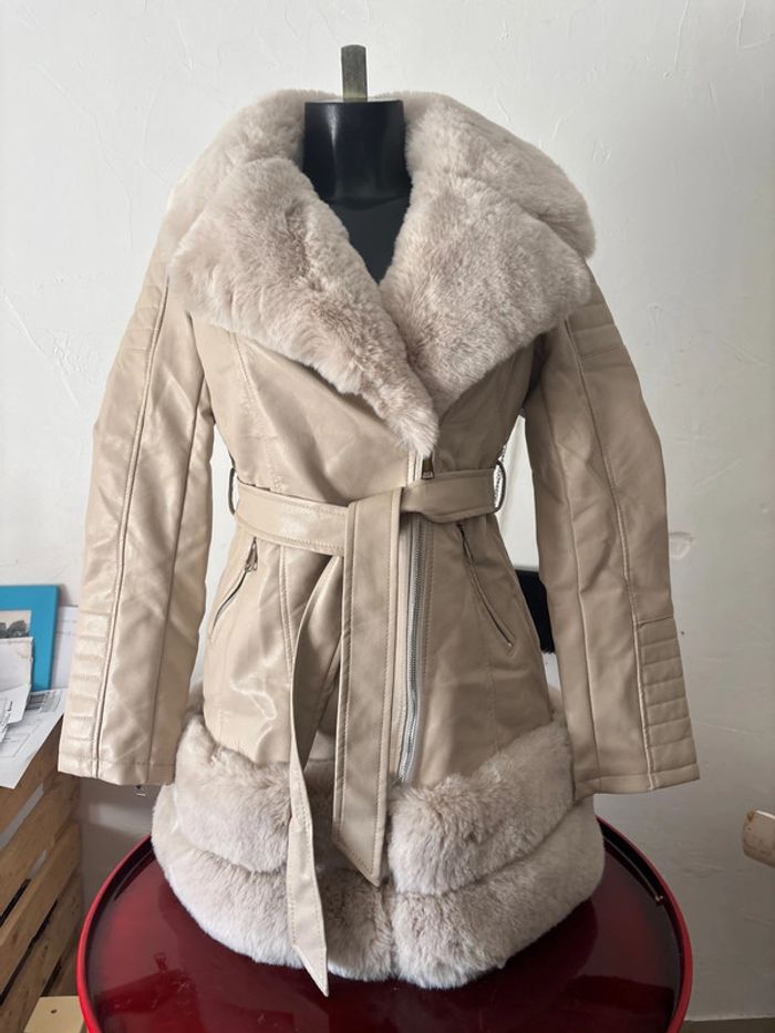 Manteau chic, 726