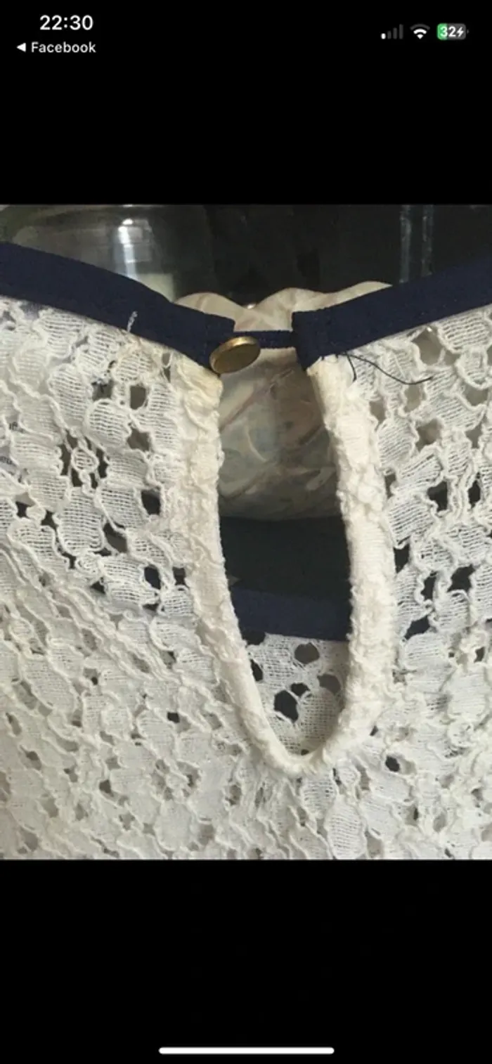 Superbe blouse en dentelle en 40 de chez La Redoute excellent état - photo numéro 8