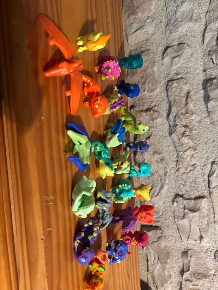 Jurassic world Kinder Joy