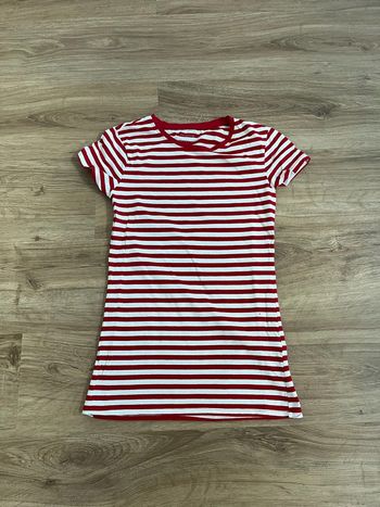 T shirt femme Primark taille 36 à rayures couleur rouge et blanc très bon état