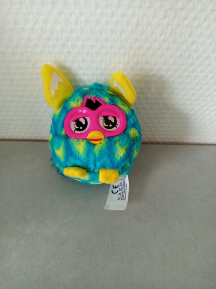 Lot petit Furby - photo numéro 2