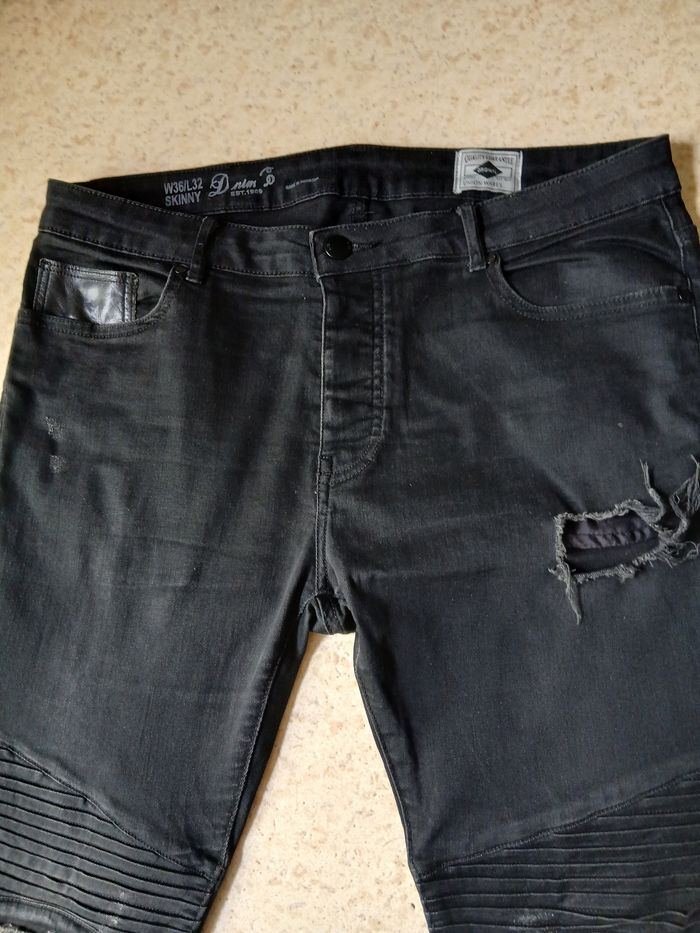 Jean troué skinny - photo numéro 2