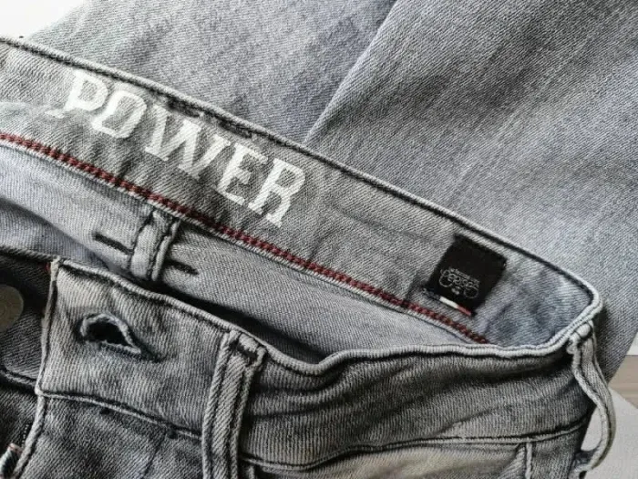 Jean Le Temps Des Cerises power, slim destroy ,taille mi-haute à l'avant haute à l'arriere ,stretch - photo numéro 11