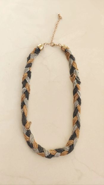 Collier tressé