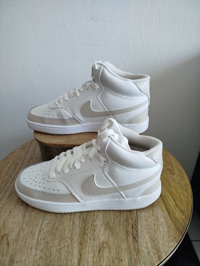 Baskets Nike T38