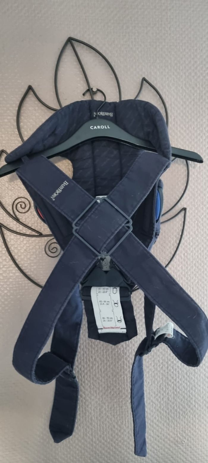 Porte bébé babybjorn dès la naissance
Très bon état - photo numéro 2