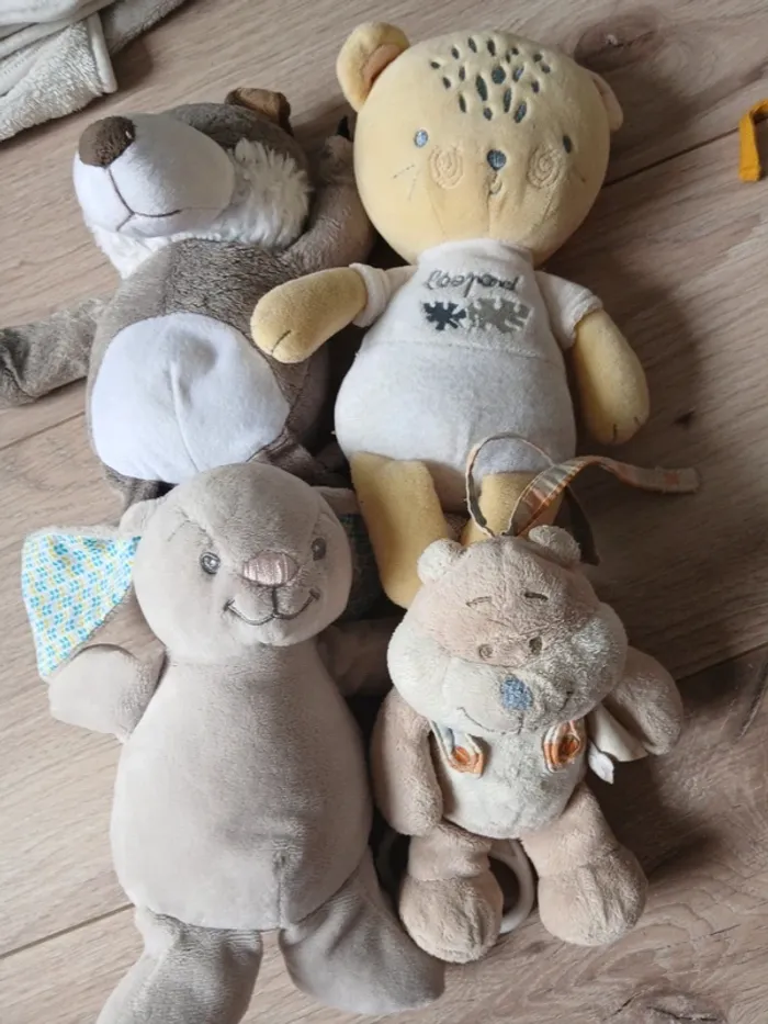 Lot bébé divers - photo numéro 4