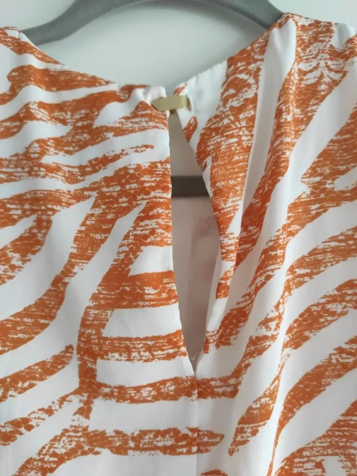 Robe d'été manches courtes zébrée orangée- Drop Sauvage - photo numéro 10