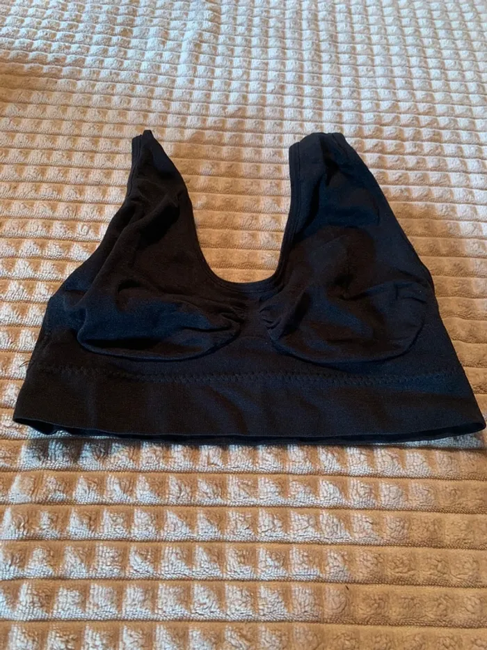Brassière noire