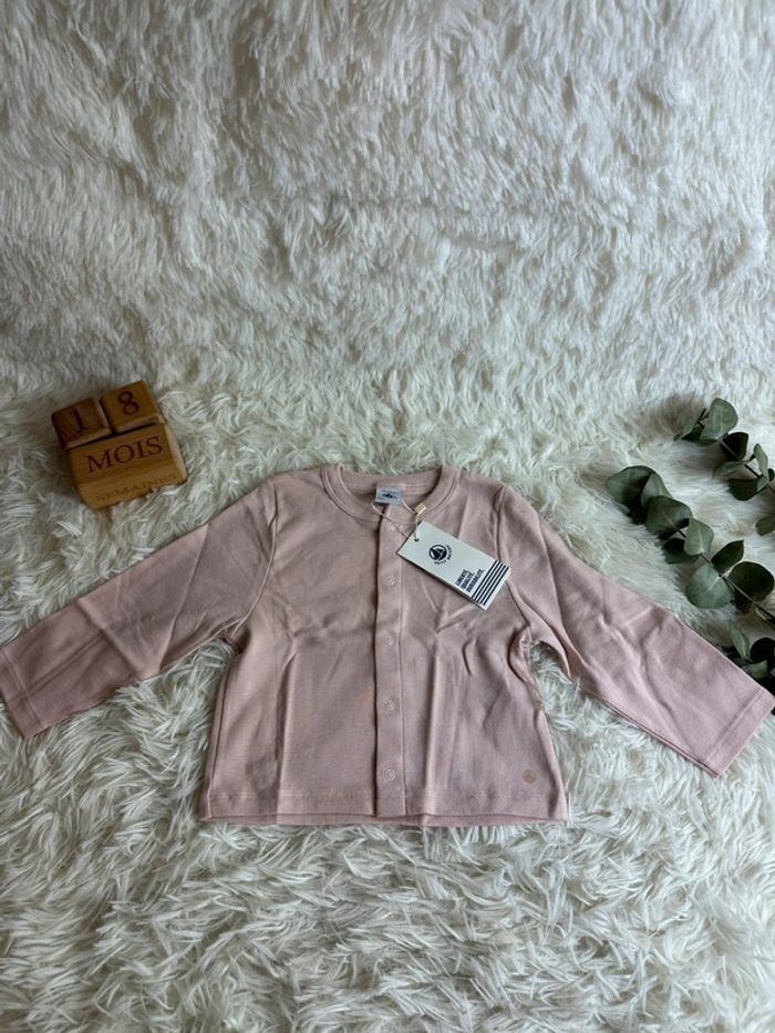 Cardigan rose petit bateau taille 18 mois