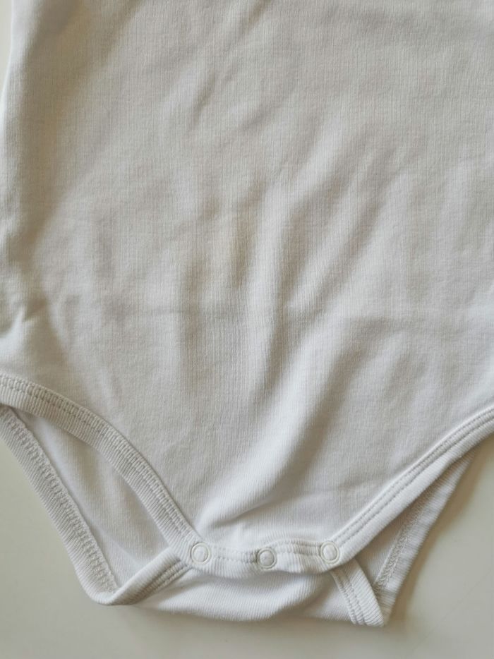 Lot de 3 articles bébé fille 12mois(2 pantalons + 1 bodie)en très bon état sergent major, boutchou - photo numéro 10