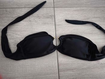 haut de maillot de bain neuf