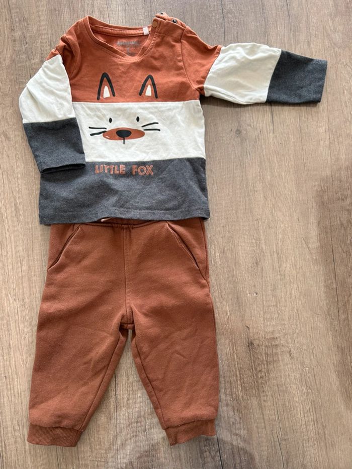 Ensemble jogging t-shirt manches longues 9 mois
