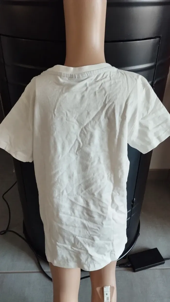 Tee-shirt crème avec écritures bleu taille 134/140 cm - photo numéro 5