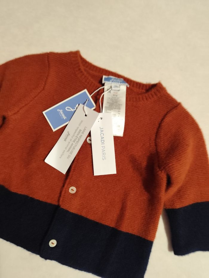 Gilet cardigan bébé  Jacadi Paris neuf taille 3  mois - photo numéro 2