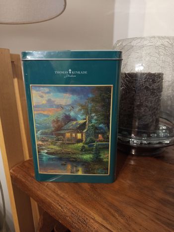 Thomas Kinkade studios puzzle