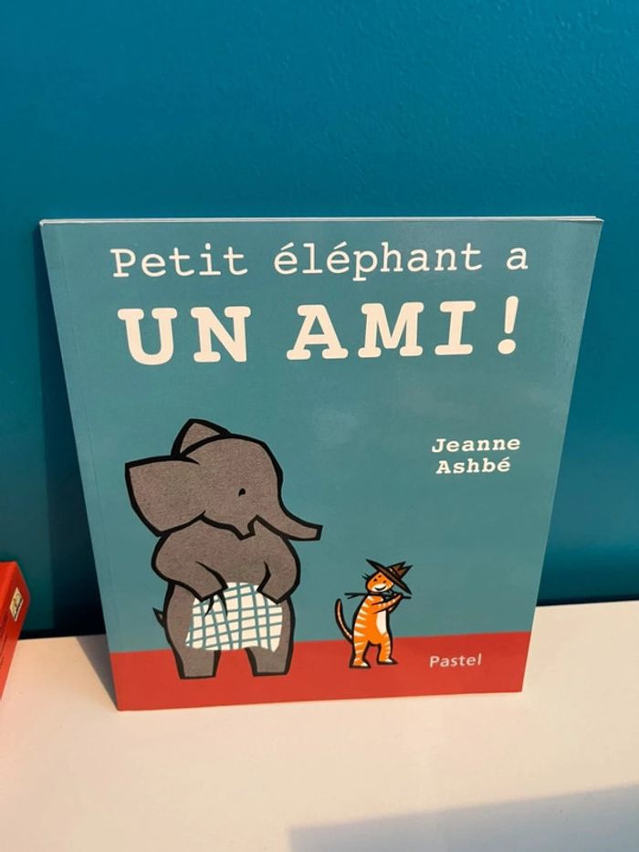 Livre école des loisirs petit éléphant à un ami