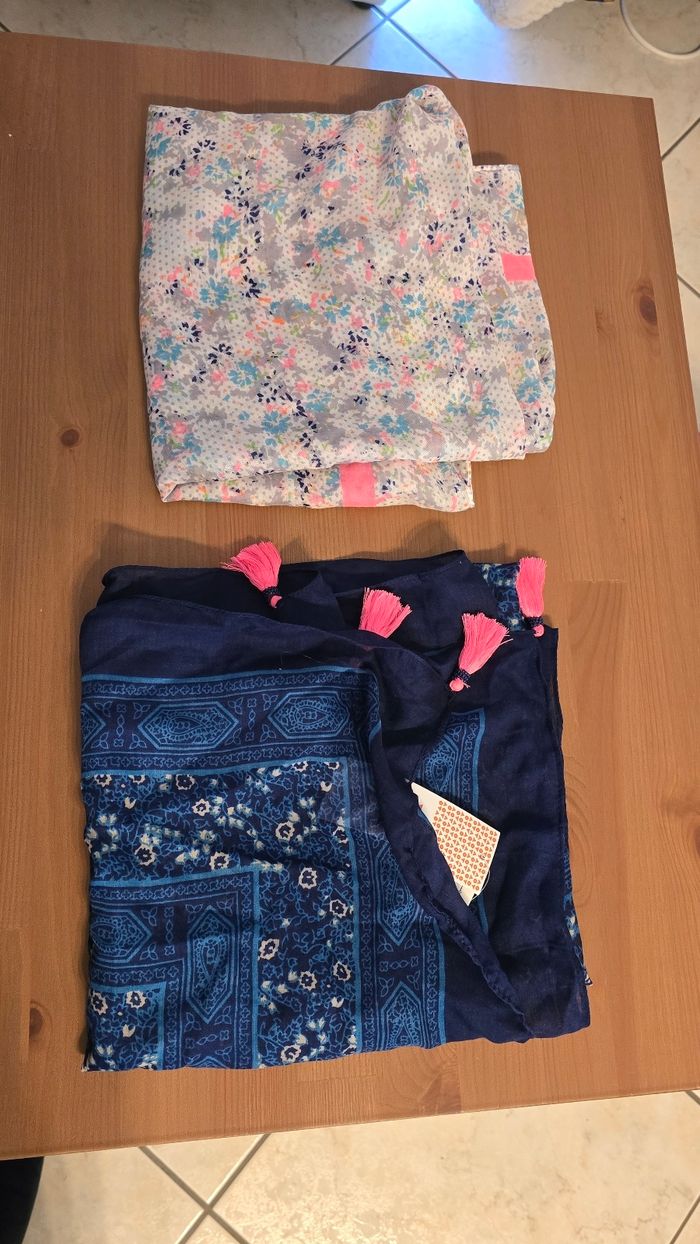 😍🥰🩷 Lot foulards fille 🩷🥰😍