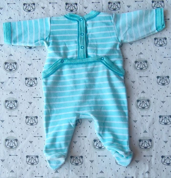 Lot de pyjamas taille 1 mois - photo numéro 14