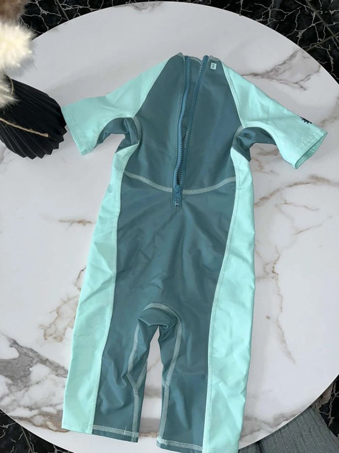 Combinaison - photo numéro 4