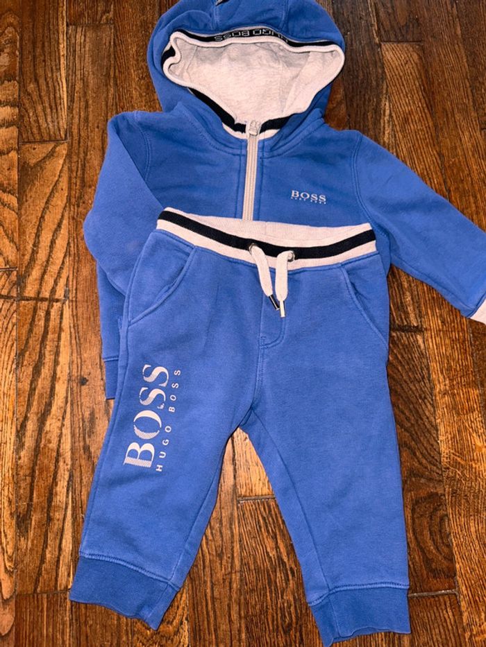 Ensemble Hugo boss 12 mois - photo numéro 2