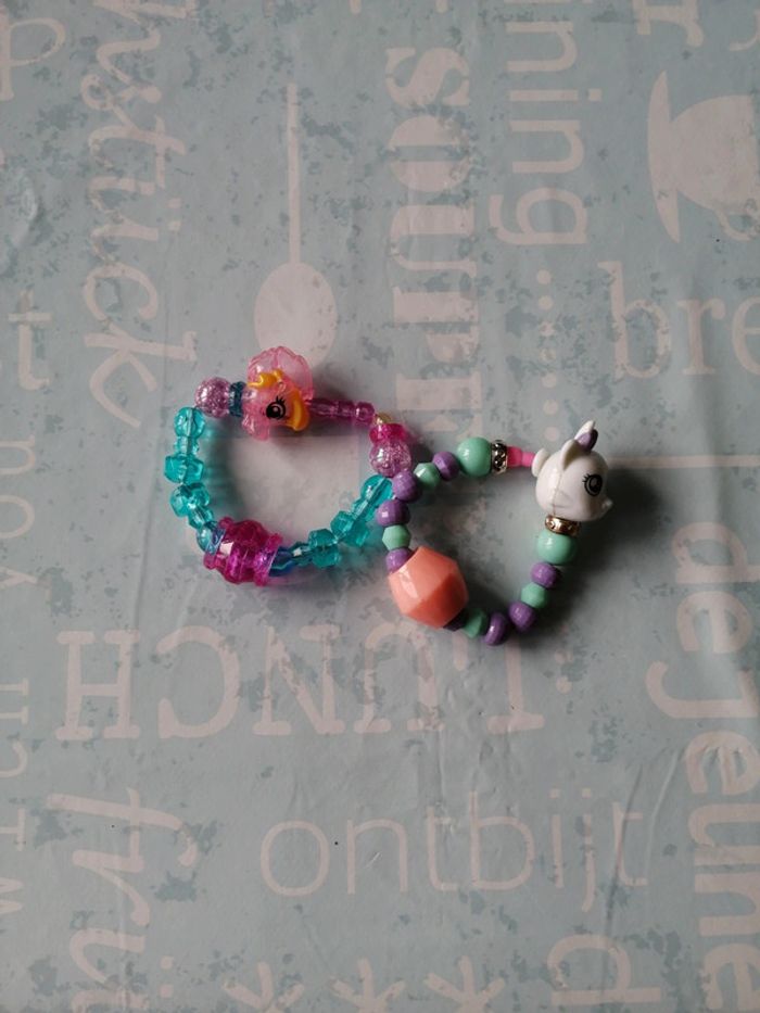Lot de 2 bracelets twisty petz