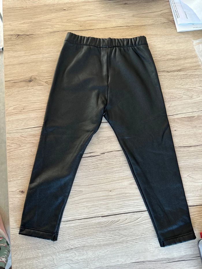 Legging chaud similicuir Zara neuf 2/3 ans - photo numéro 5