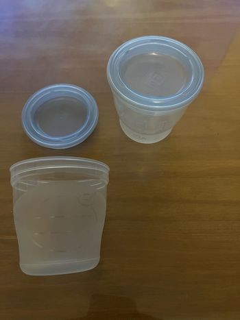 2 pots AVENT 180 ml NEUFS