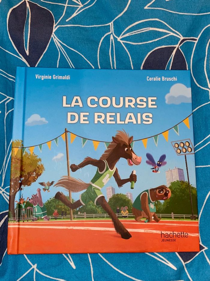 Lot de 6 livres Hachette Jeunesse - photo numéro 2