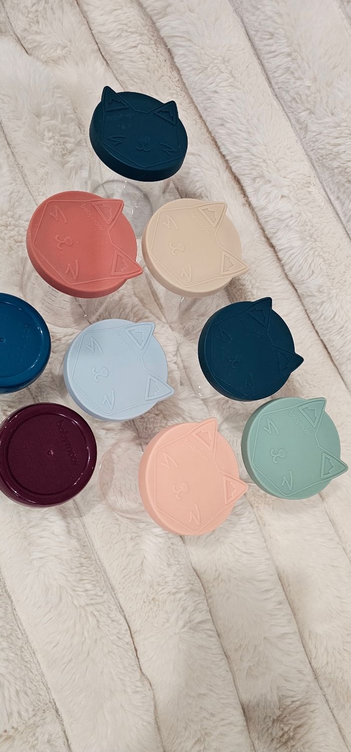 Lot de 9 pots en verre Babymoov excellent état - photo numéro 2