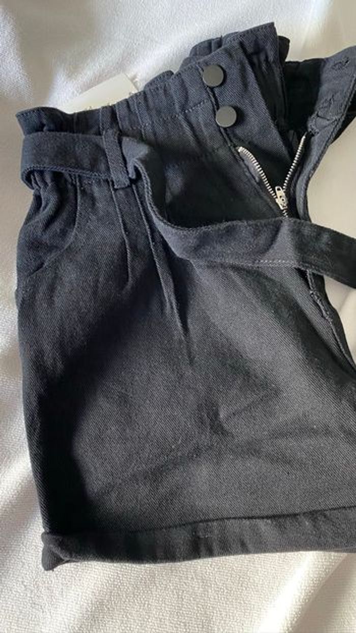 short noir neuf taille haute avec ceinture à nouer - photo numéro 8