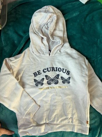 Sweat papillon 6 ans