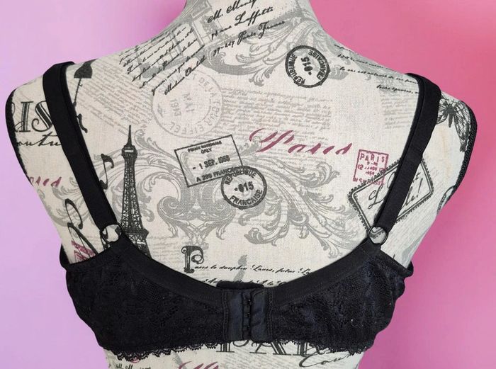 Soutien gorge - photo numéro 3