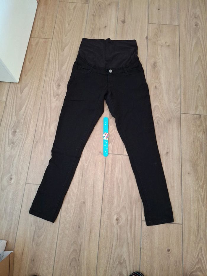 Jean de maternité taille 40