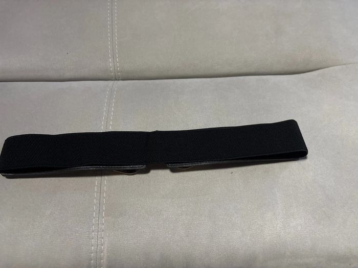 Ceinture noire et dorée - photo numéro 2