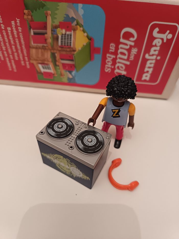 Playmobil DJ - photo numéro 2