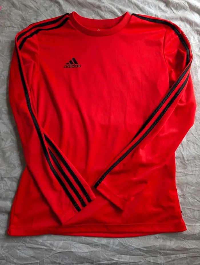 Maillot rouge Adidas