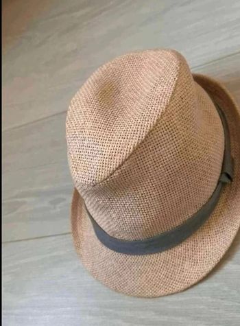 Chapeau  garçon H&M  taille  92cm  1/2 2  ans