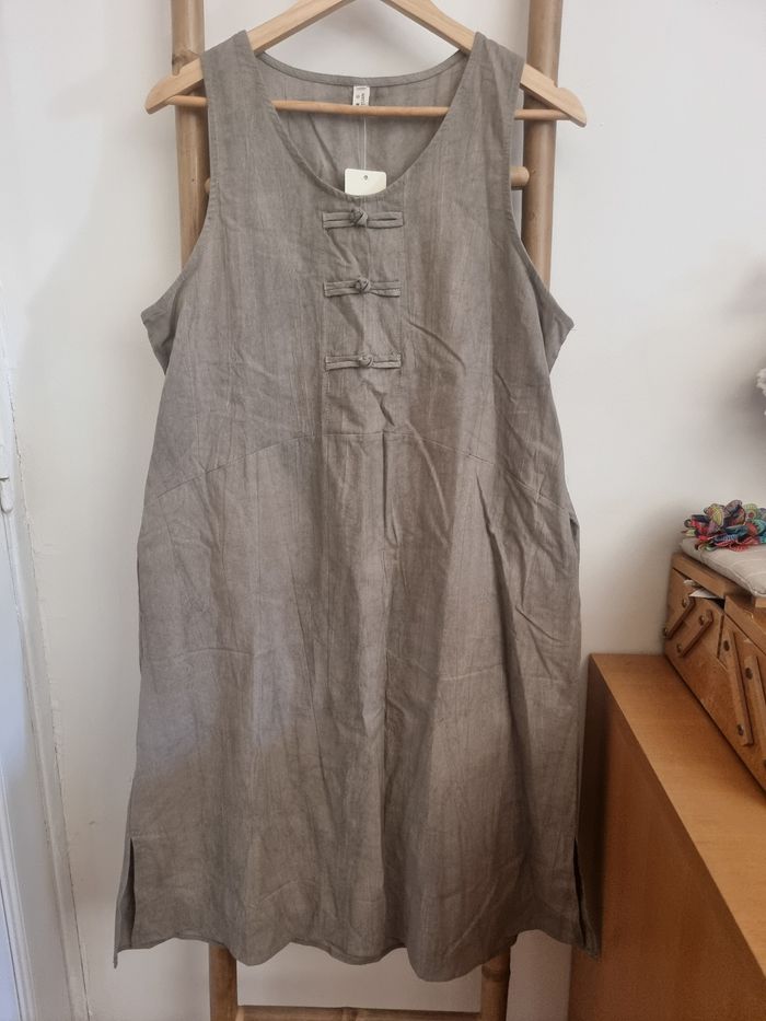 Robe longue chinoise noeud grenouille kaki taille M/L