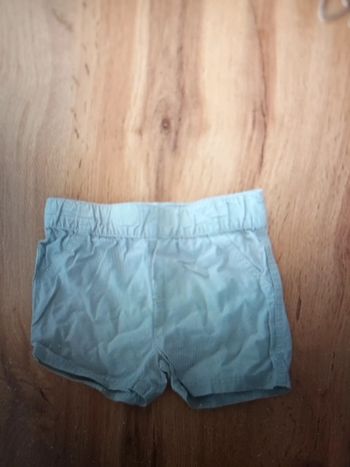 Short garçon 9-12 mois