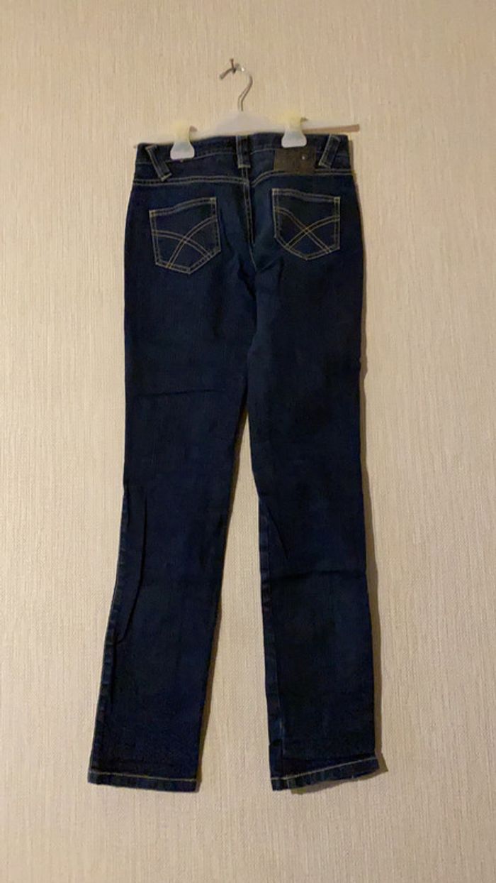 Jean Taille 22 - photo numéro 2