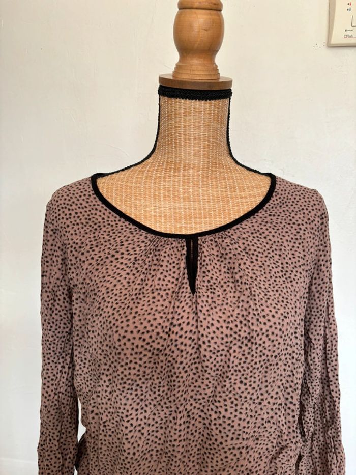 Très jolie blouse taille 40/42 - photo numéro 2