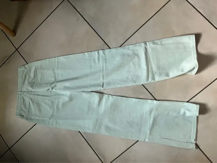 Jeans bleu clair - photo numéro 2